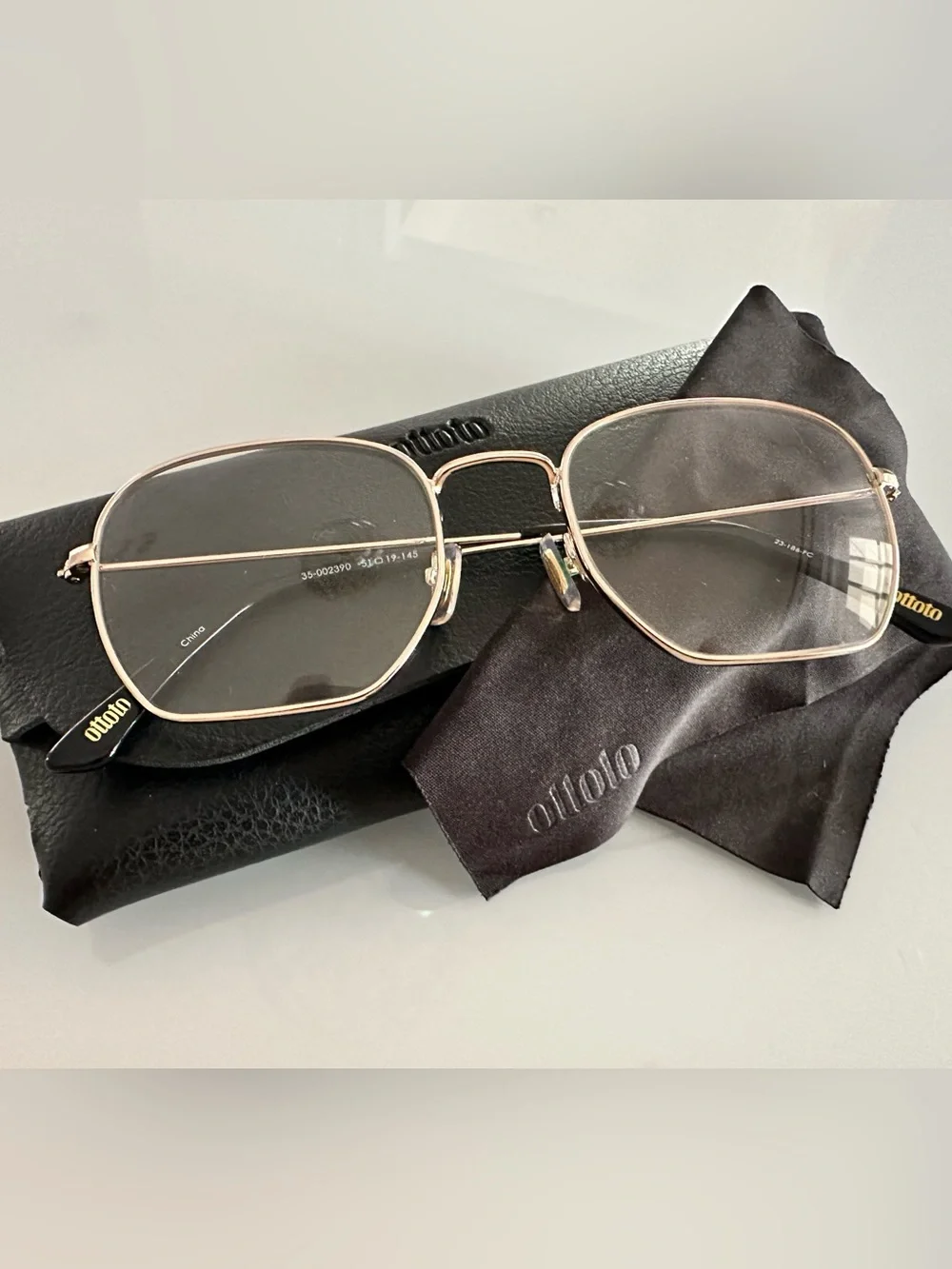 Ottoto After Hours Eyeglasses - Gold Frame - Small Adult Size - Pre-owned w/ RX